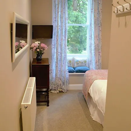 Lowbyer Manor Penzion 4*