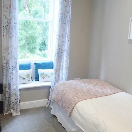 Lowbyer Manor Penzion 4*